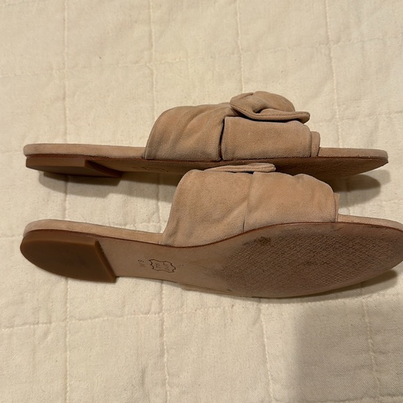 Tory Burch Annabelle bow slide, size 8.5. Tan, blush - Picture 10 of 11